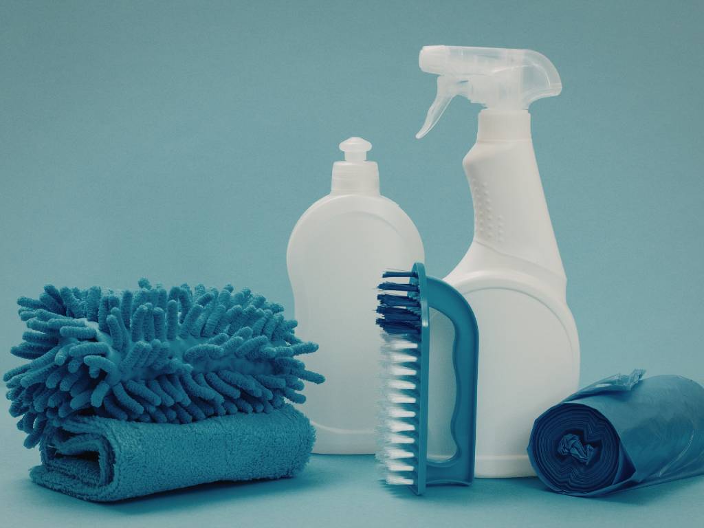 Bulk Cleaning Supplies for Commercial Purchasing Teams