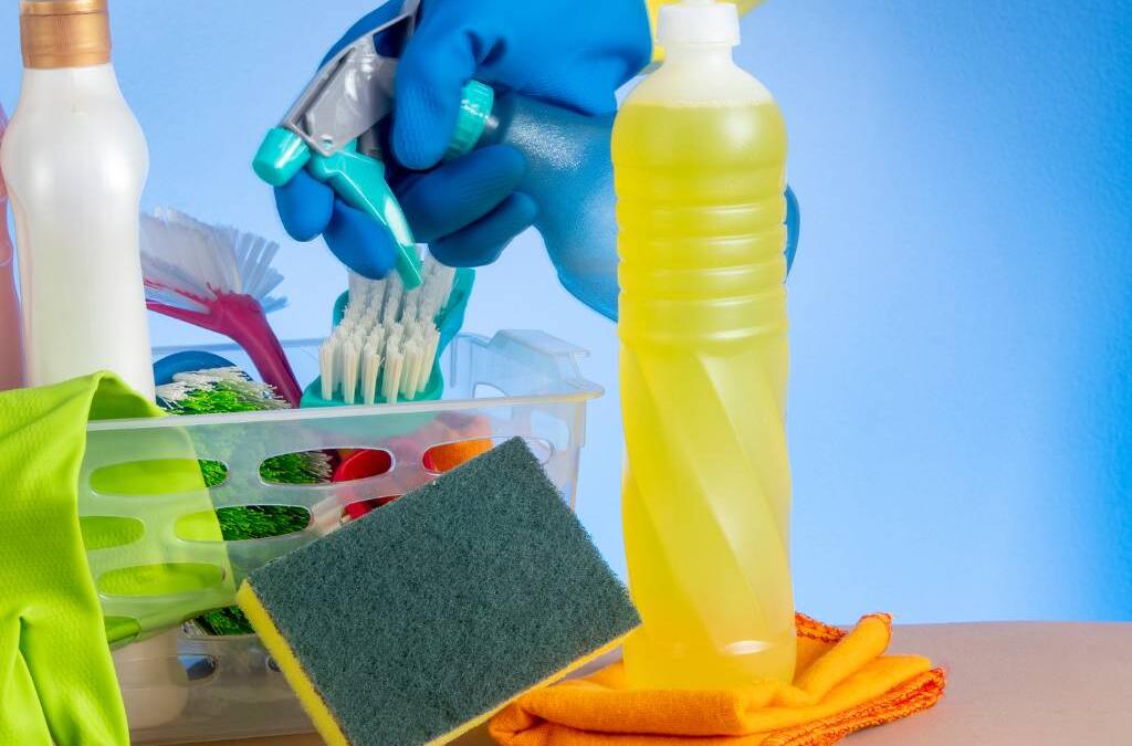 Cleaning Chemical Manufacturer for Commercial Cleaning