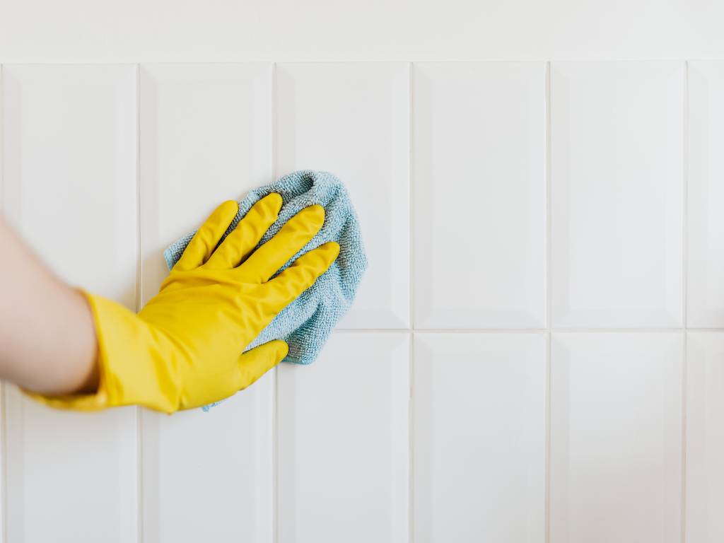 Disinfectant Cleaners for High-Use Facilities