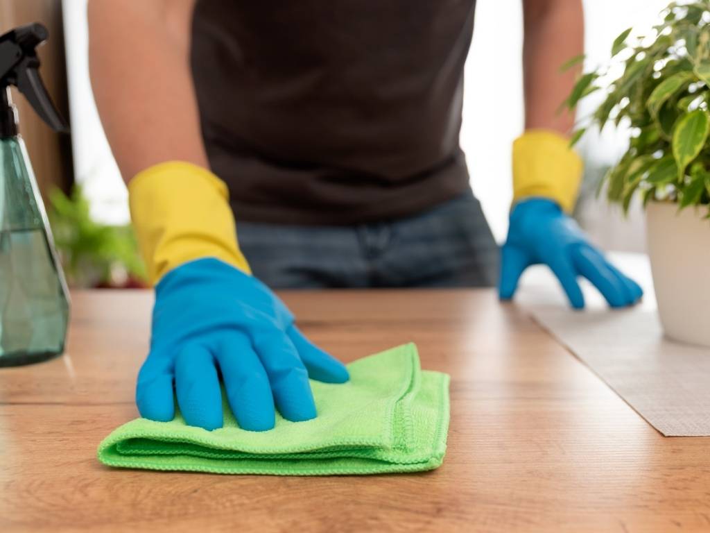 Green Cleaning Within Structured Commercial Maintenance Programs