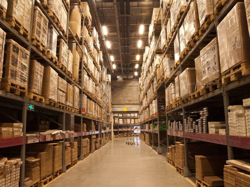 Industrial Disinfectant Selection Strategies for Large Facility Operations