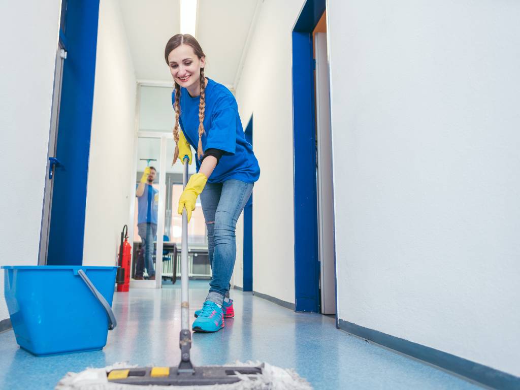 Choosing the Right Jan-San Distributor