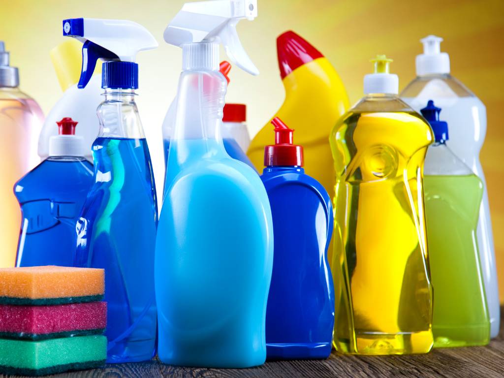 Manufacturing Cleaning Products for Scalable Cleaning