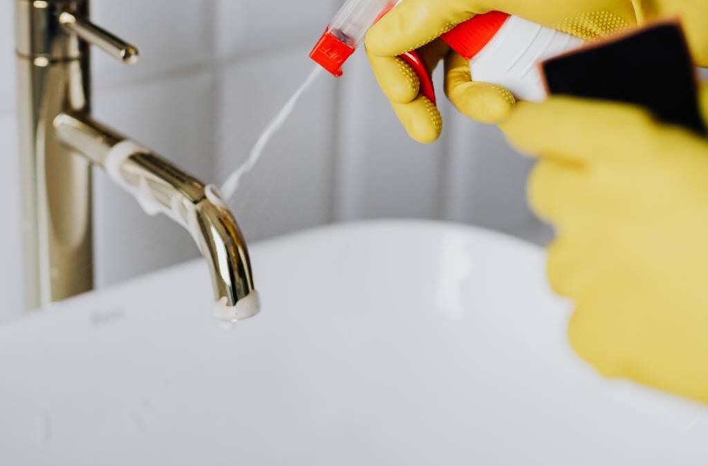 How Peroxy Cleaner Fits Into Modern Cleaning