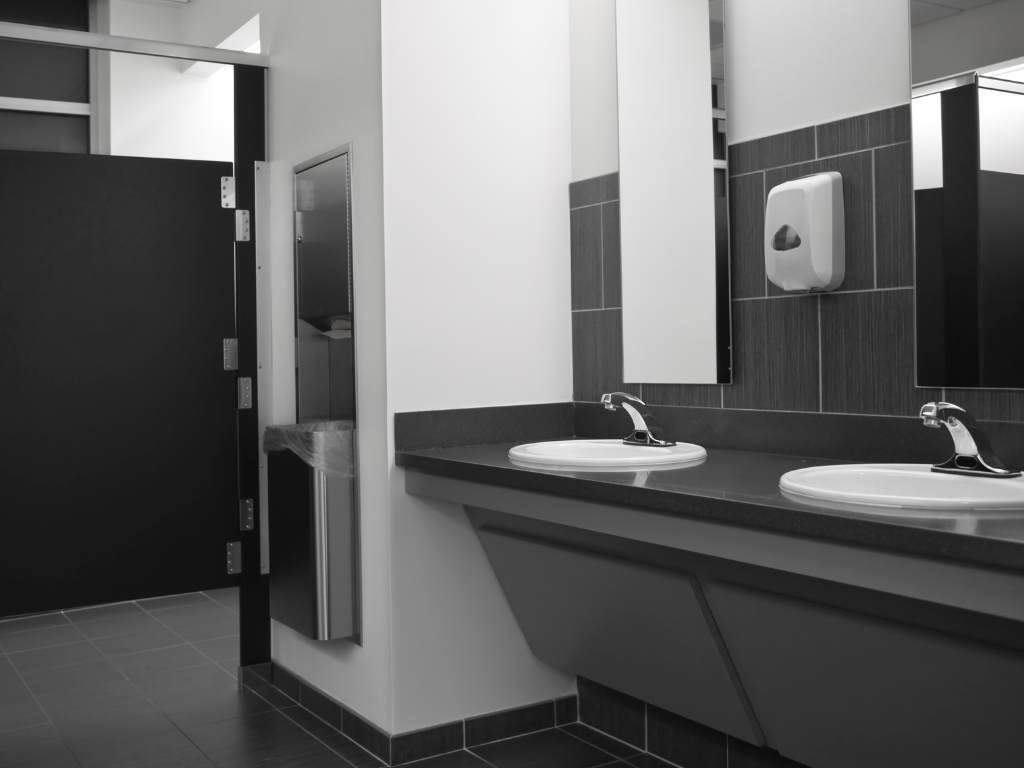 Restroom Cleaner Solutions for High-Traffic
