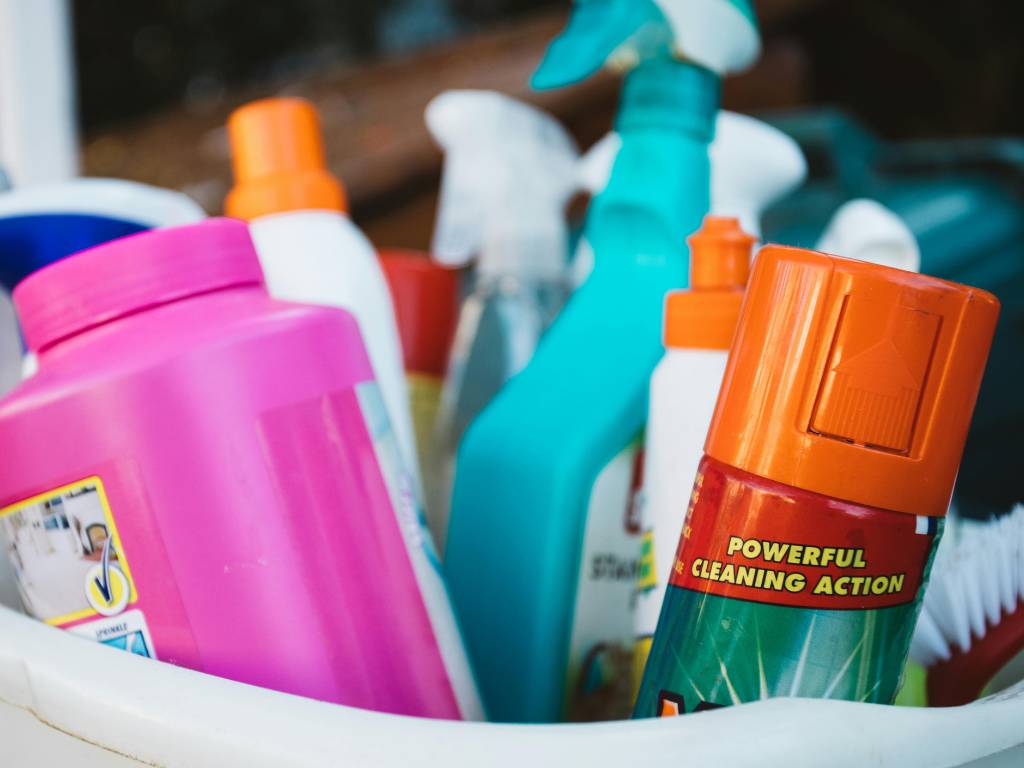 pH Deodorizer for Commercial Environments